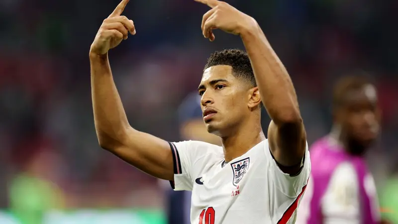 Беллингем назвал победу над Мексикой лучшим вечером в сборной Англии